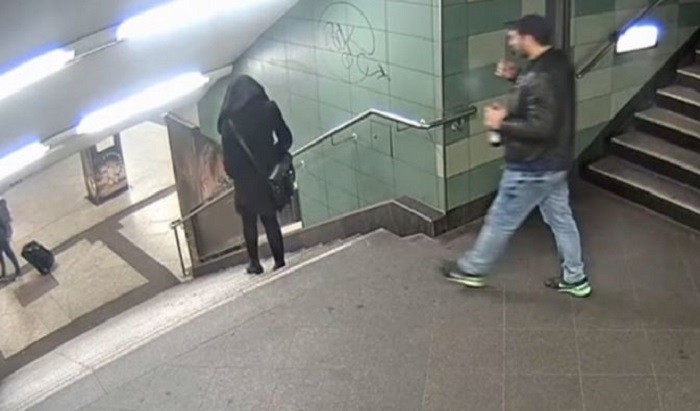 Berliner U-Bahn-Treter gefasst - Netz reagiert  